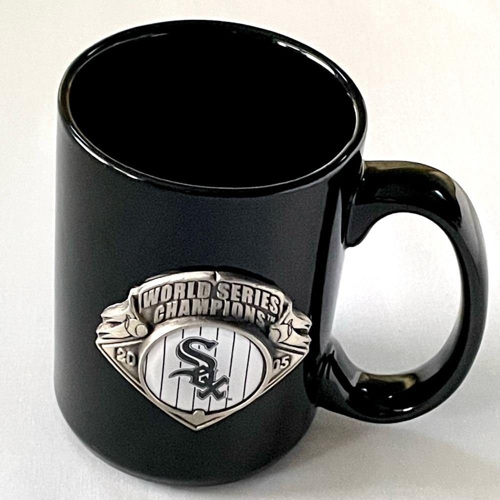 White Sox Baseball Mug 2005 World Series Champions Sports Memorabilia Black